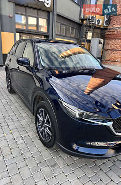 Внедорожник / Кроссовер Mazda CX-5 2018 в 