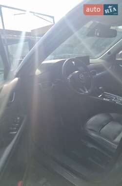 Внедорожник / Кроссовер Mazda CX-5 2023 в 