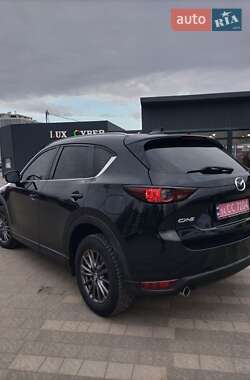 Внедорожник / Кроссовер Mazda CX-5 2017 в Львове