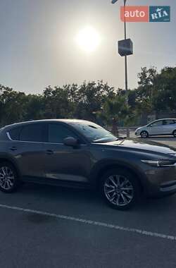 Внедорожник / Кроссовер Mazda CX-5 2019 в 