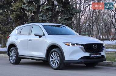 Внедорожник / Кроссовер Mazda CX-5 2023 в 