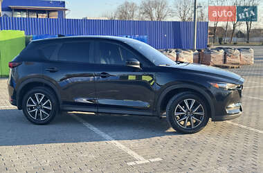 Внедорожник / Кроссовер Mazda CX-5 2017 в 