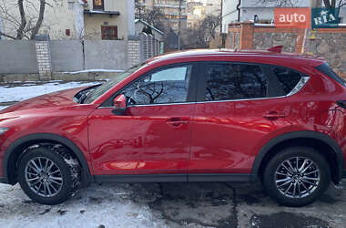 Внедорожник / Кроссовер Mazda CX-5 2018 в 