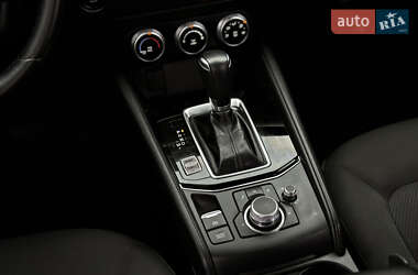 Внедорожник / Кроссовер Mazda CX-5 2022 в 