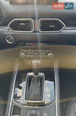 Внедорожник / Кроссовер Mazda CX-5 2023 в 