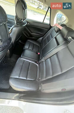 Позашляховик / Кросовер Mazda CX-5 2014 в 