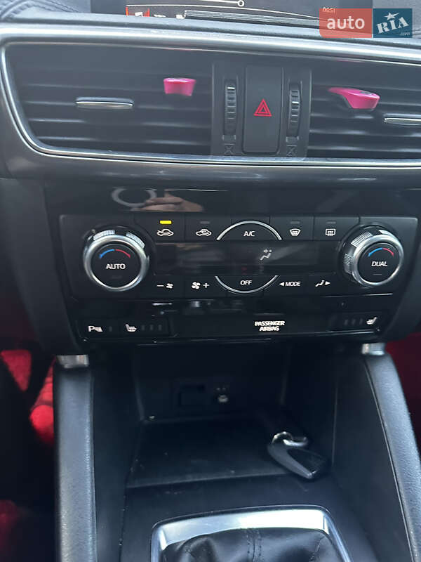 Внедорожник / Кроссовер Mazda CX-5 2015 в Залещиках