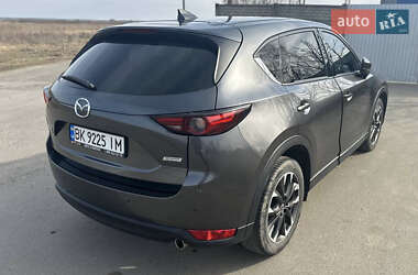 Внедорожник / Кроссовер Mazda CX-5 2017 в Костополе