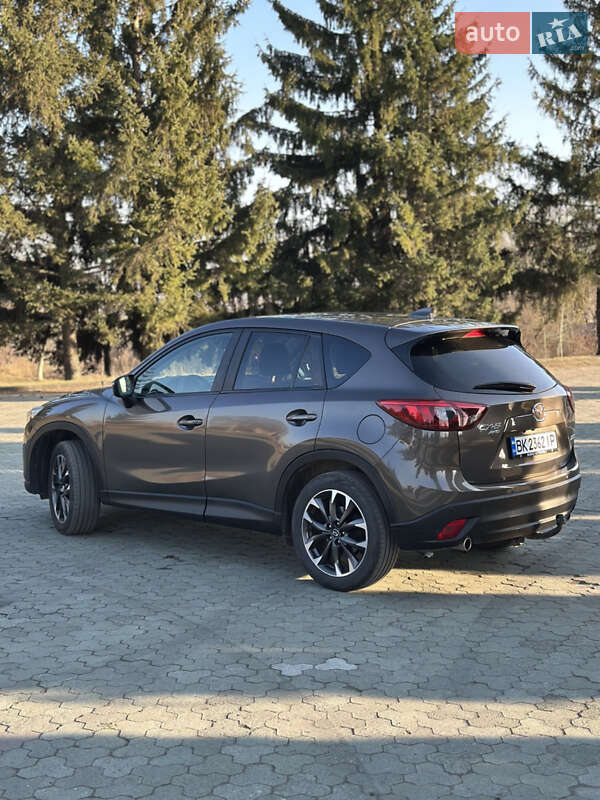 Внедорожник / Кроссовер Mazda CX-5 2016 в Дубно