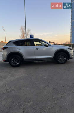 Внедорожник / Кроссовер Mazda CX-5 2019 в 