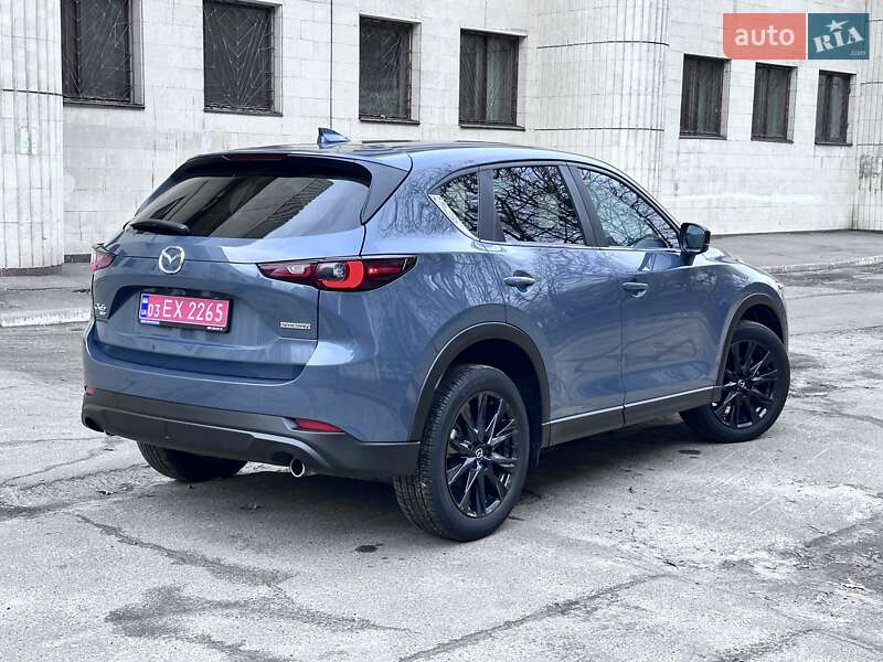 Внедорожник / Кроссовер Mazda CX-5 2023 в 