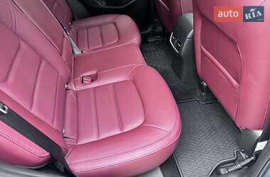 Внедорожник / Кроссовер Mazda CX-5 2023 в 