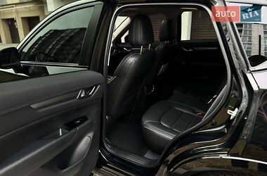 Внедорожник / Кроссовер Mazda CX-5 2023 в 