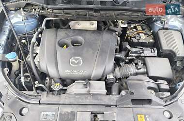 Позашляховик / Кросовер Mazda CX-5 2015 в 
