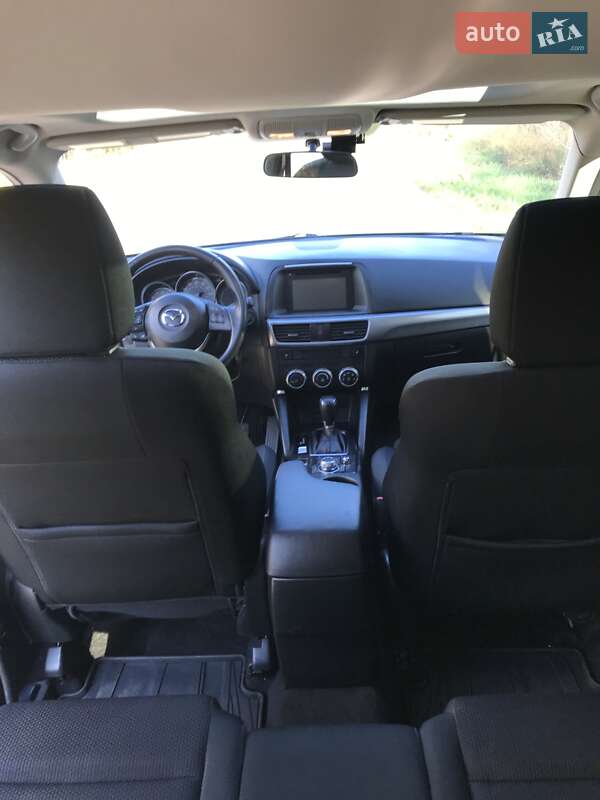 Внедорожник / Кроссовер Mazda CX-5 2016 в Ватутино