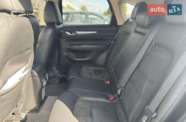 Позашляховик / Кросовер Mazda CX-5 2017 в 