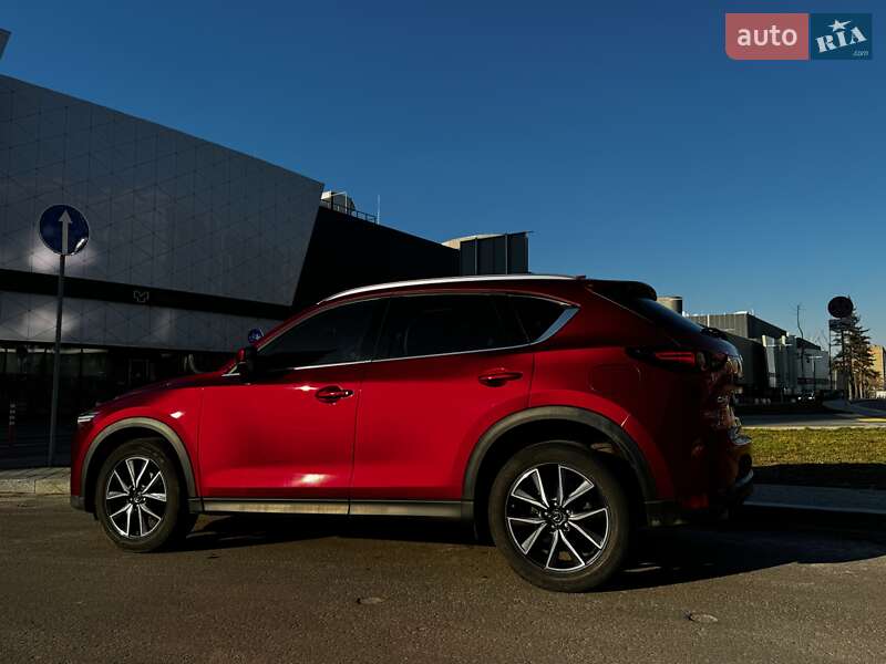 Внедорожник / Кроссовер Mazda CX-5 2018 в Киеве