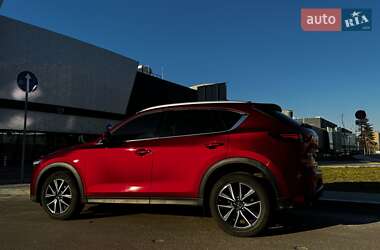 Внедорожник / Кроссовер Mazda CX-5 2018 в 