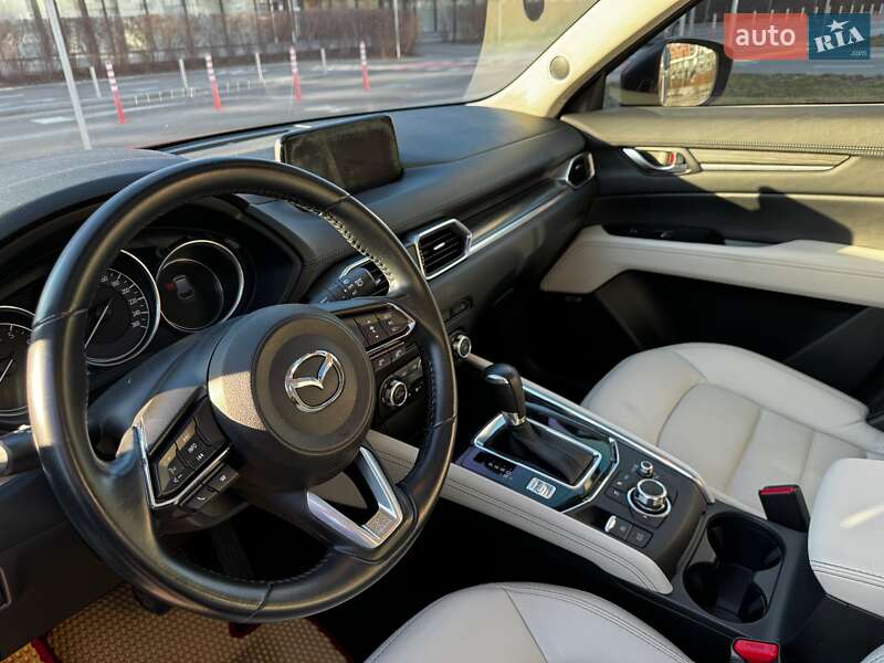 Внедорожник / Кроссовер Mazda CX-5 2018 в Киеве