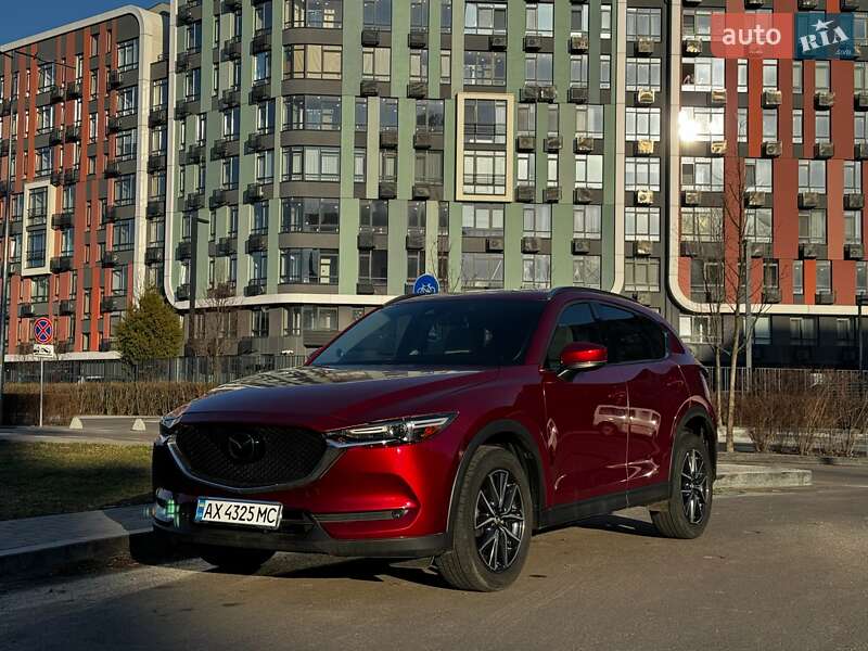 Внедорожник / Кроссовер Mazda CX-5 2018 в Киеве