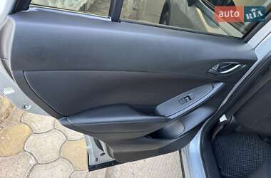 Внедорожник / Кроссовер Mazda CX-5 2016 в 