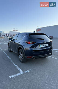 Позашляховик / Кросовер Mazda CX-5 2018 в 