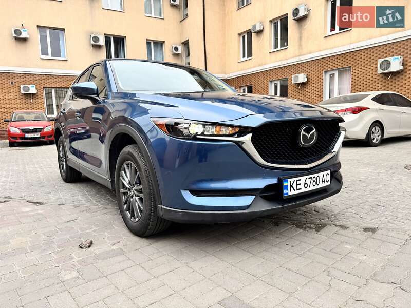 Позашляховик / Кросовер Mazda CX-5 2019 в 