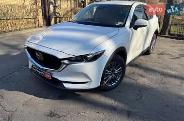 Позашляховик / Кросовер Mazda CX-5 2020 в 