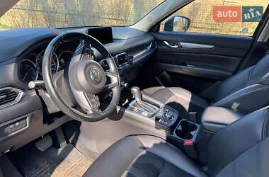 Позашляховик / Кросовер Mazda CX-5 2020 в 