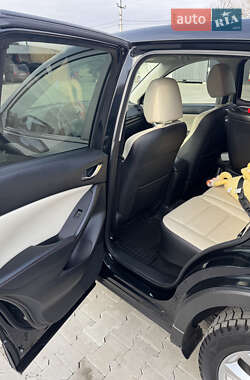 Позашляховик / Кросовер Mazda CX-5 2014 в 