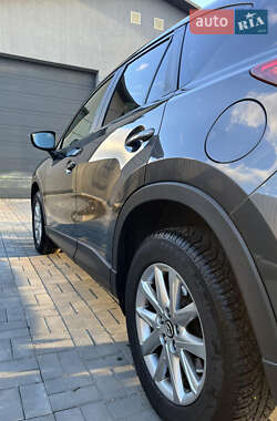 Внедорожник / Кроссовер Mazda CX-5 2016 в 