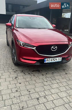 Позашляховик / Кросовер Mazda CX-5 2020 в 