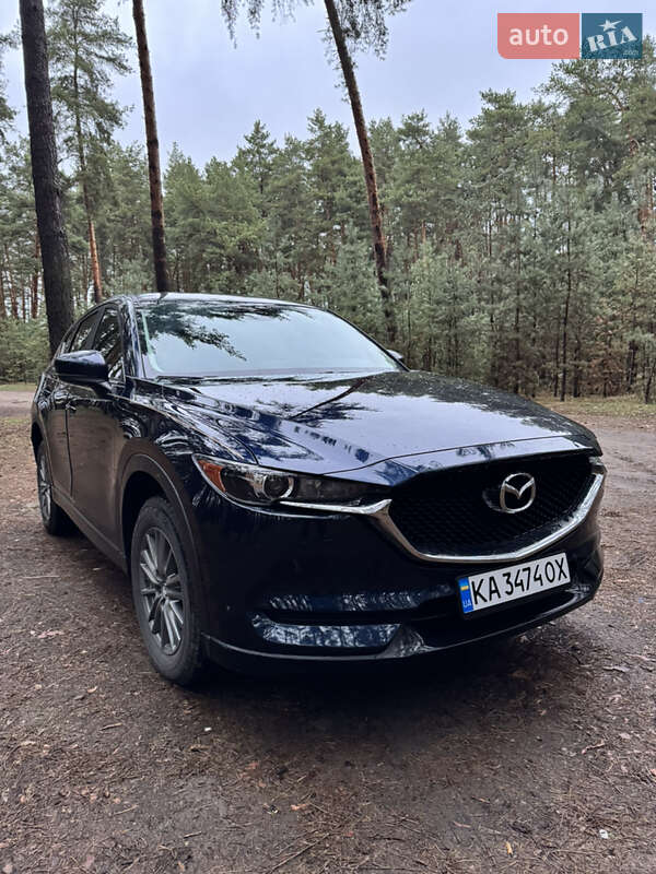 Внедорожник / Кроссовер Mazda CX-5 2017 в Сумах
