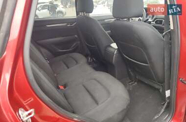 Внедорожник / Кроссовер Mazda CX-5 2017 в 
