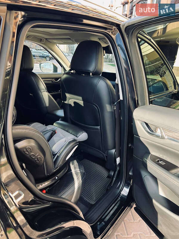 Внедорожник / Кроссовер Mazda CX-5 2017 в Киеве