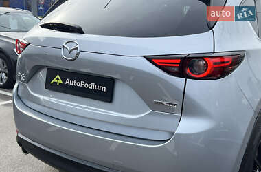 Позашляховик / Кросовер Mazda CX-5 2019 в 