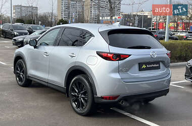 Позашляховик / Кросовер Mazda CX-5 2019 в 