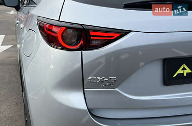 Позашляховик / Кросовер Mazda CX-5 2019 в 