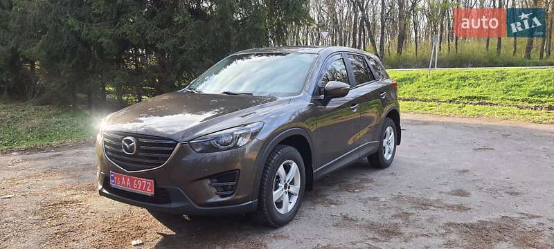 Позашляховик / Кросовер Mazda CX-5 2015 в 