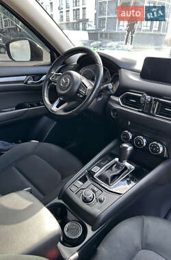 Внедорожник / Кроссовер Mazda CX-5 2018 в 