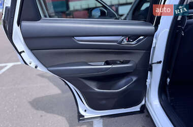 Внедорожник / Кроссовер Mazda CX-5 2018 в 