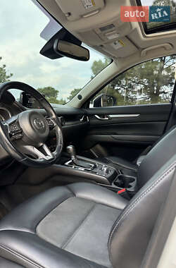 Внедорожник / Кроссовер Mazda CX-5 2017 в 