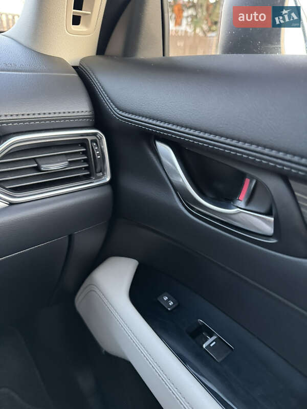 Внедорожник / Кроссовер Mazda CX-5 2019 в Староконстантинове