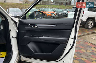 Позашляховик / Кросовер Mazda CX-5 2020 в 
