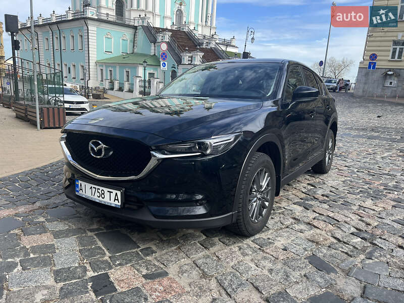 Внедорожник / Кроссовер Mazda CX-5 2017 в 