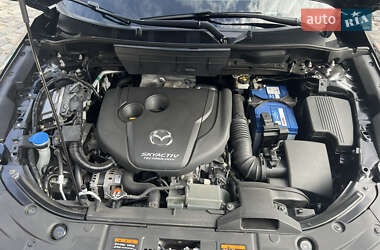 Внедорожник / Кроссовер Mazda CX-5 2017 в 
