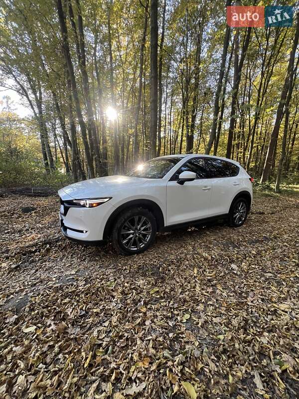 Внедорожник / Кроссовер Mazda CX-5 2020 в 