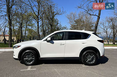 Внедорожник / Кроссовер Mazda CX-5 2017 в 