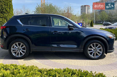 Внедорожник / Кроссовер Mazda CX-5 2019 в 