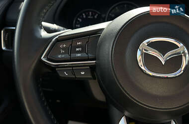 Внедорожник / Кроссовер Mazda CX-5 2019 в 
